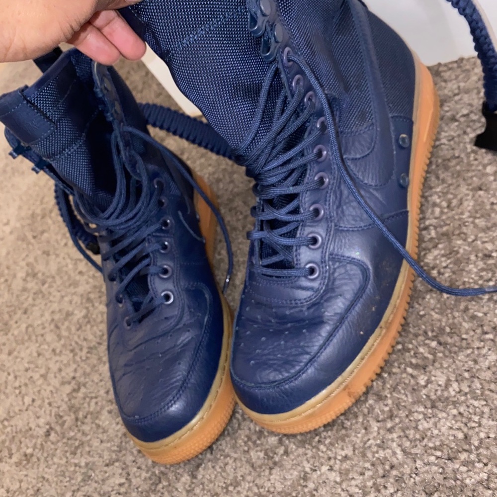 Nike Men’s shoes - Picture 5 of 6